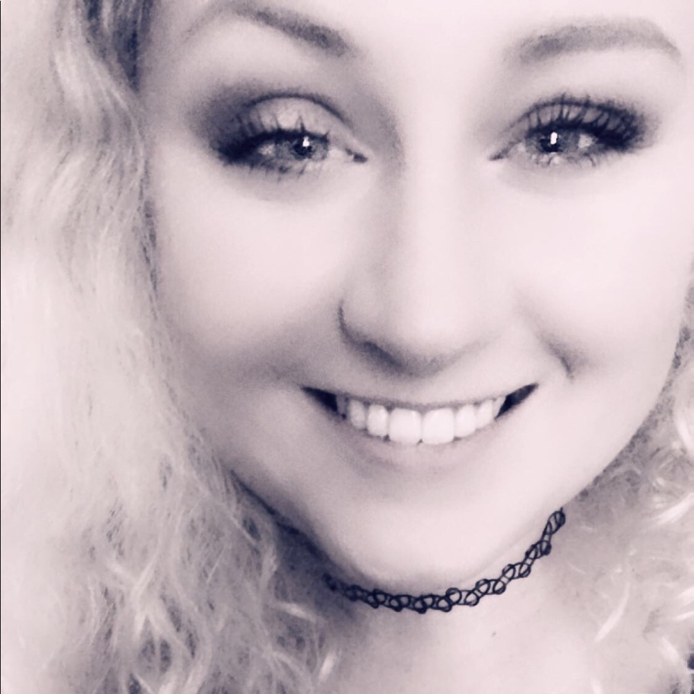 Meet your Posher, Jessica